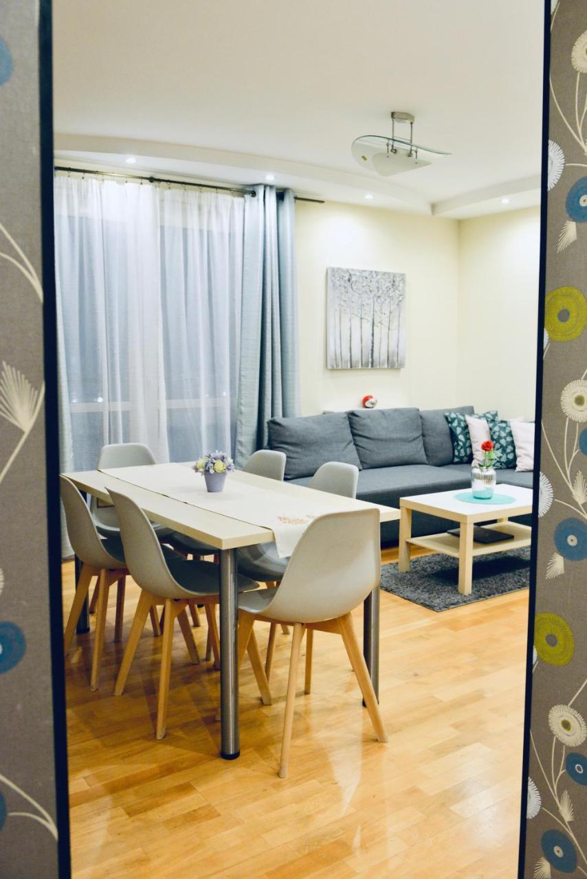 Jessapart- Babka Tower Apartment Warsaw