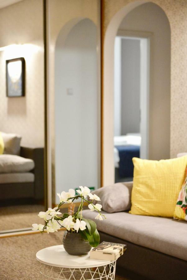 Jessapart- Babka Tower Apartment Warsaw